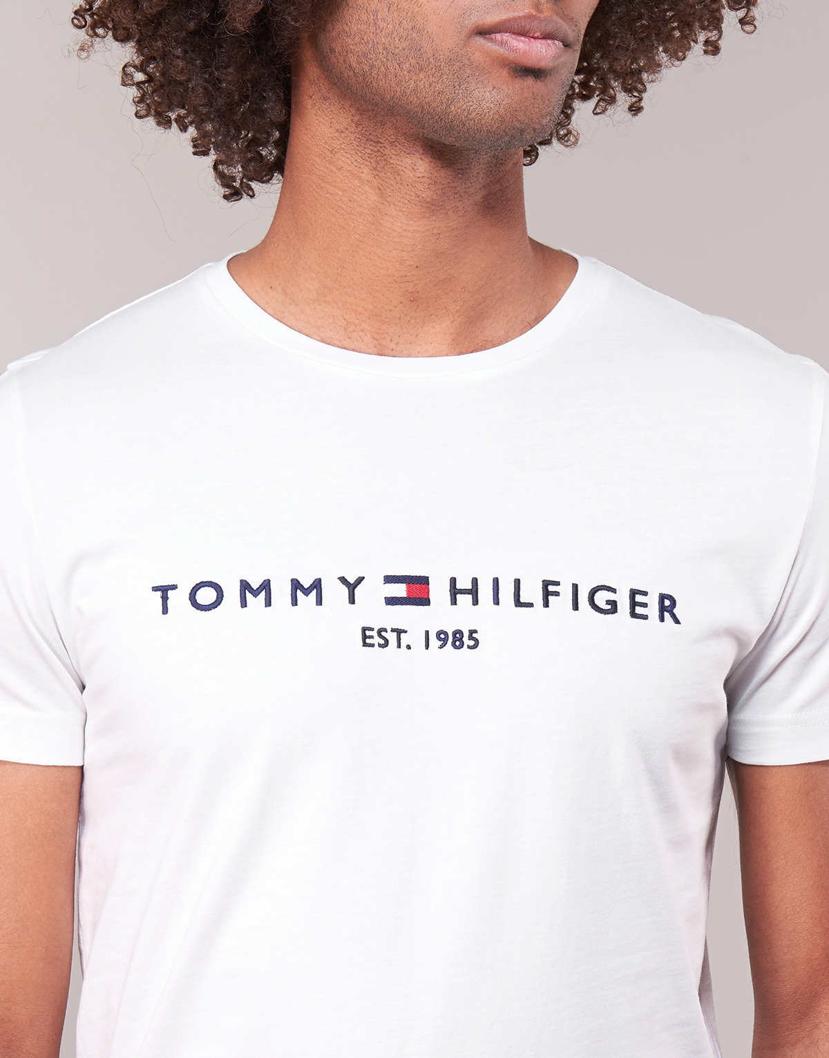 Tommy Hilfiger Blanc TOMMY FLAG HILFIGER TEE Vw4FfiLp